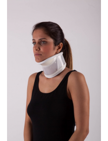 Çenelikli Servical Collar Boyunluk